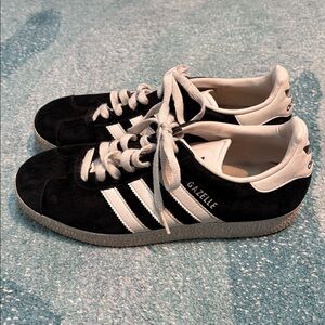 Adidas Gazelle, Men’s 6.5/Womens 8